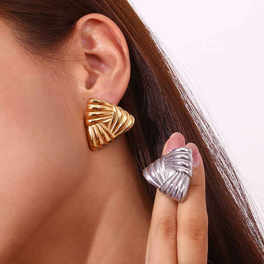 18K Gold Triangular Stud Earrings